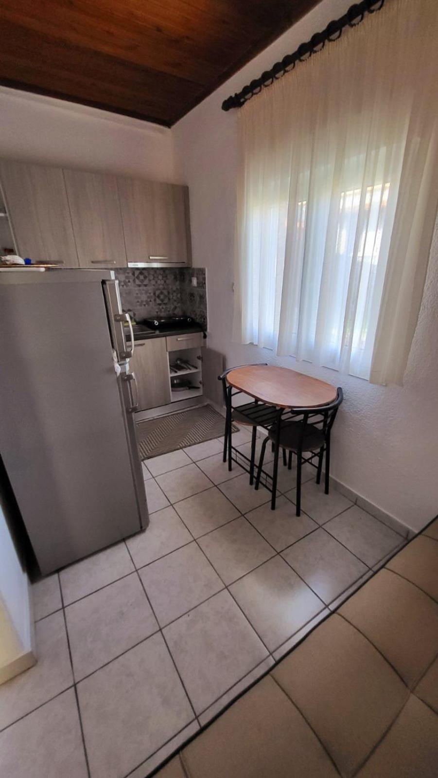 Housebutterfly Apartment Toroni Room photo
