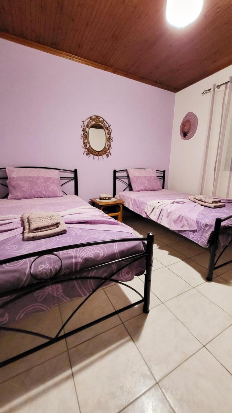 Housebutterfly Apartment Toroni Room photo